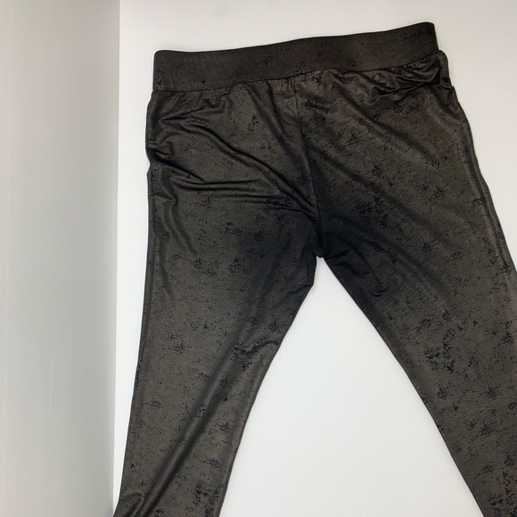 GUESS | Brass/Black Colored Dressy Leggings - Picture 10 of 13